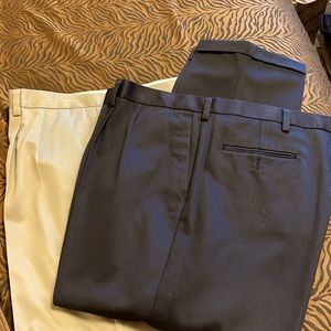 Dockers dress slacks Size 44 waist 30 length. Cuffed